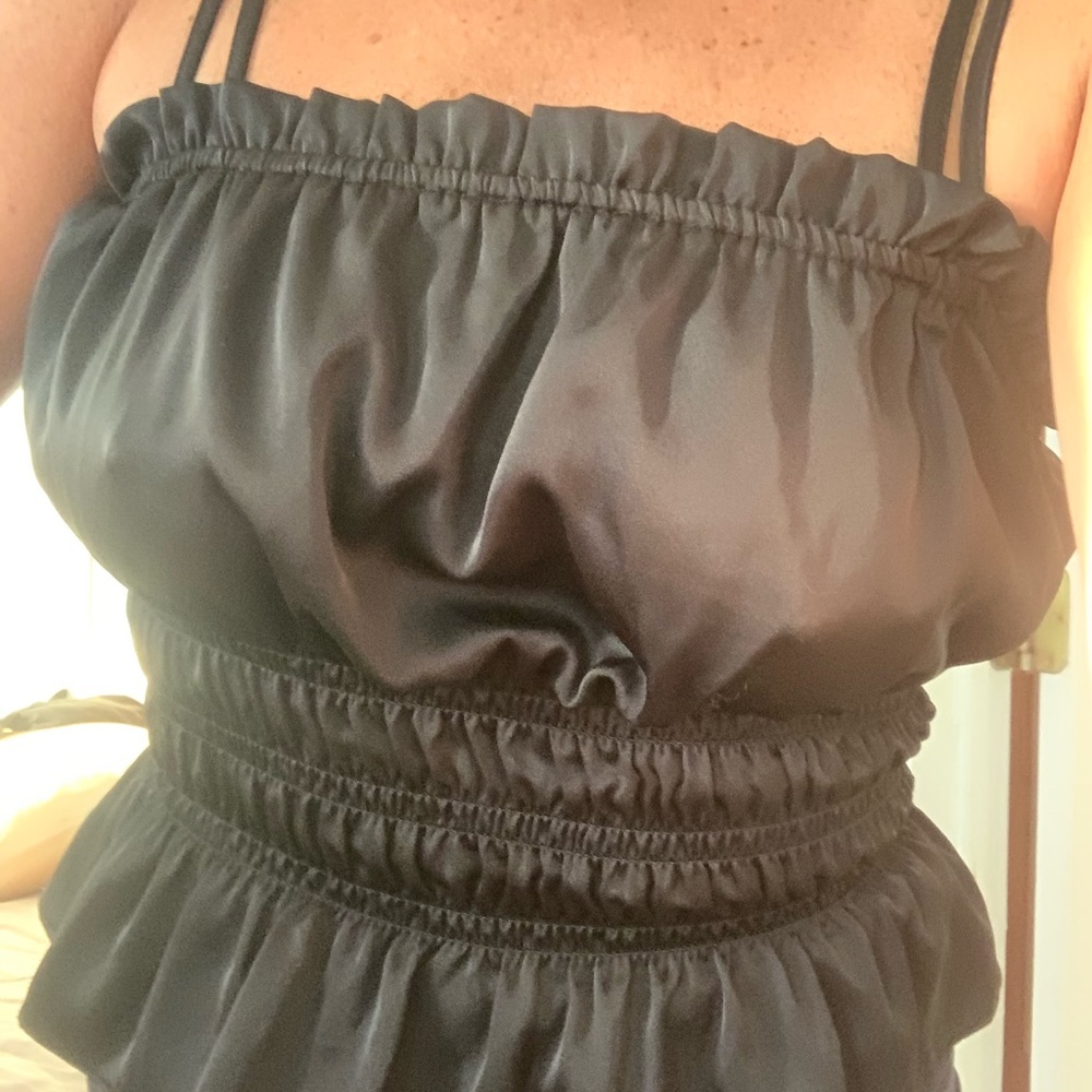 H&M black tank - Picture 4 of 4